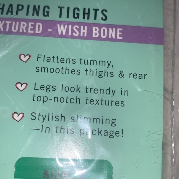 SPANX Assets by Sara Blakely Shaping Tights. Textured Wish Bone. Black. Size 3 - Picture 8 of 9